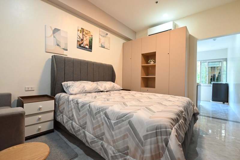 Premium Single Room